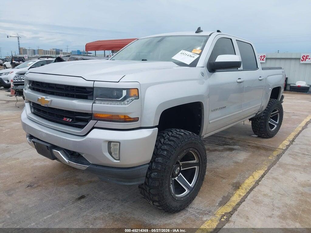 3GCUKREC9JG265600 2018 CHEVROLET SILVERADO 1500 photo no. 2