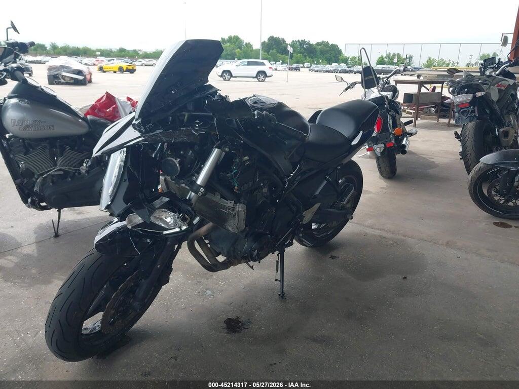 JKAEXEJ10KDA04029 2019 KAWASAKI EX650 photo no. 2