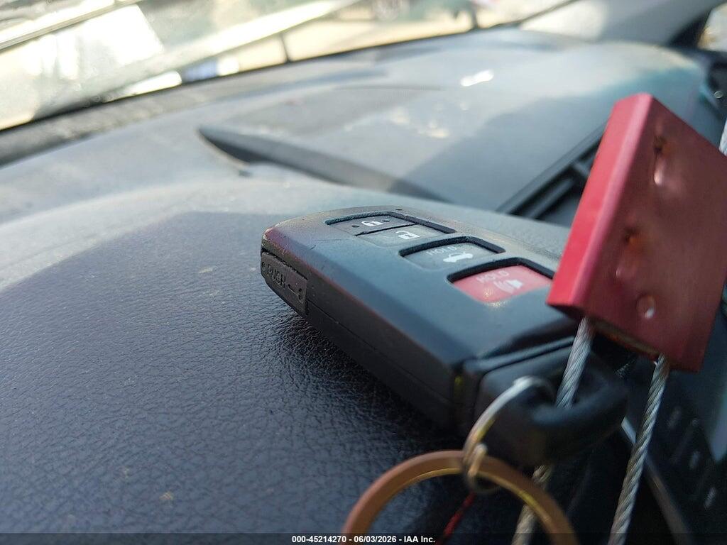 4T1BF1FKXHU684075 2017 TOYOTA CAMRY photo no. 11