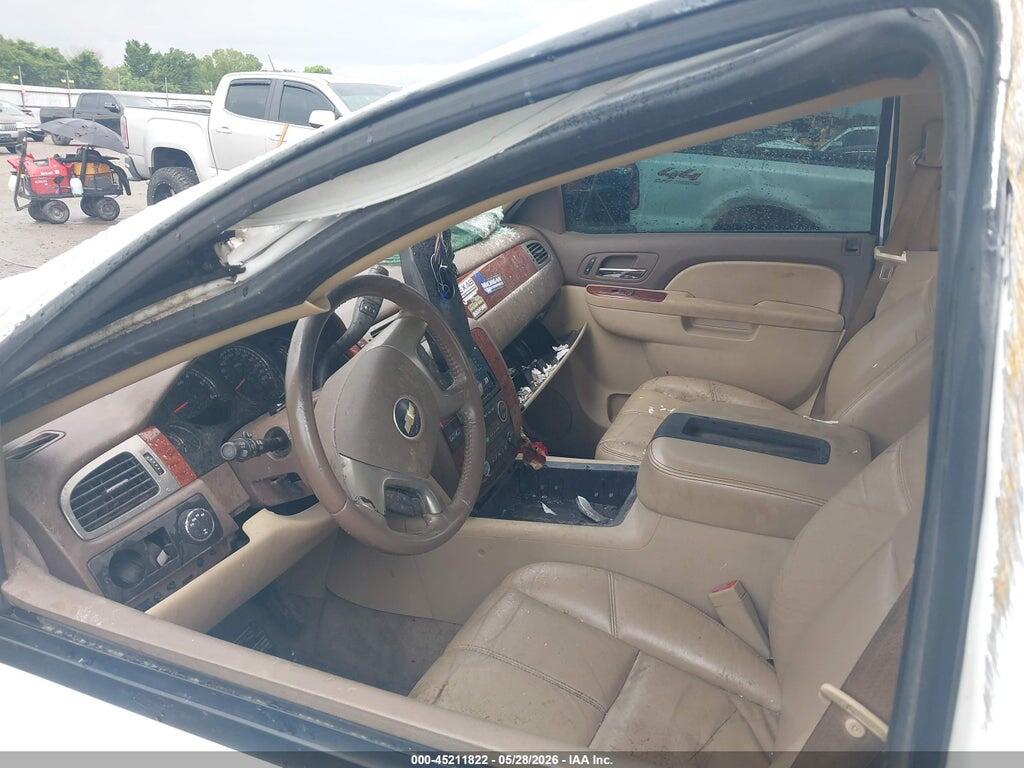 1GNUKBE09AR211637 2010 CHEVROLET TAHOE photo no. 5