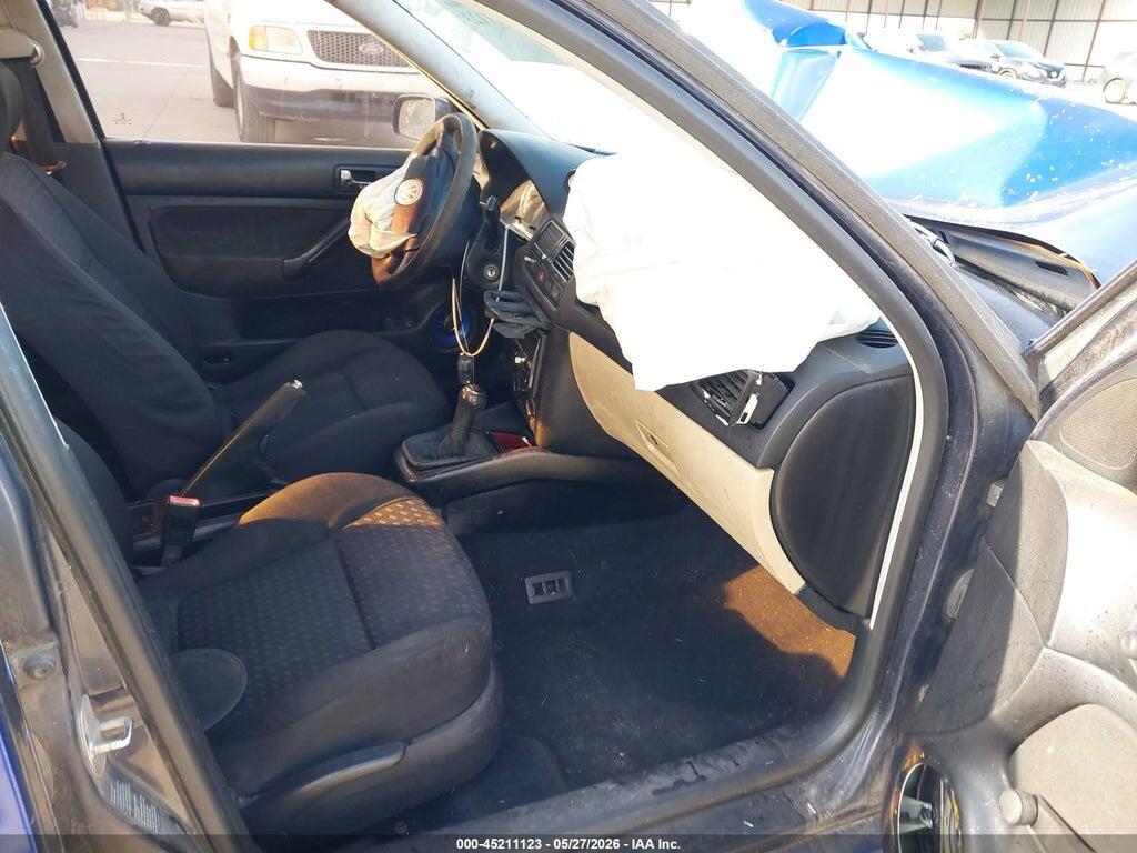3VWRC29M0YM116627 2000 VOLKSWAGEN JETTA photo no. 5