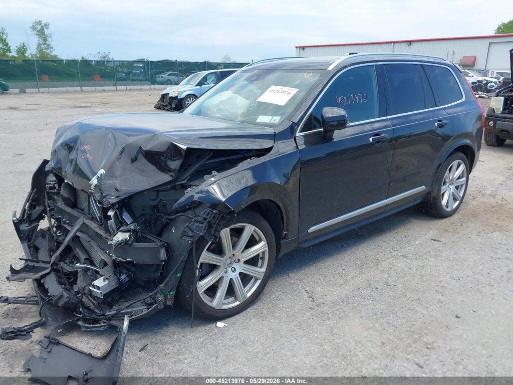 YV4A22PL9J1384637 2018 VOLVO XC90 photo no. 2