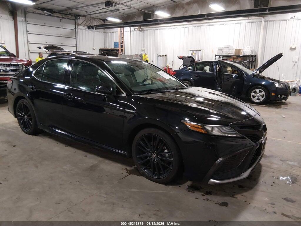 4T1K31AK3MU561129 2021 TOYOTA CAMRY photo no. 1