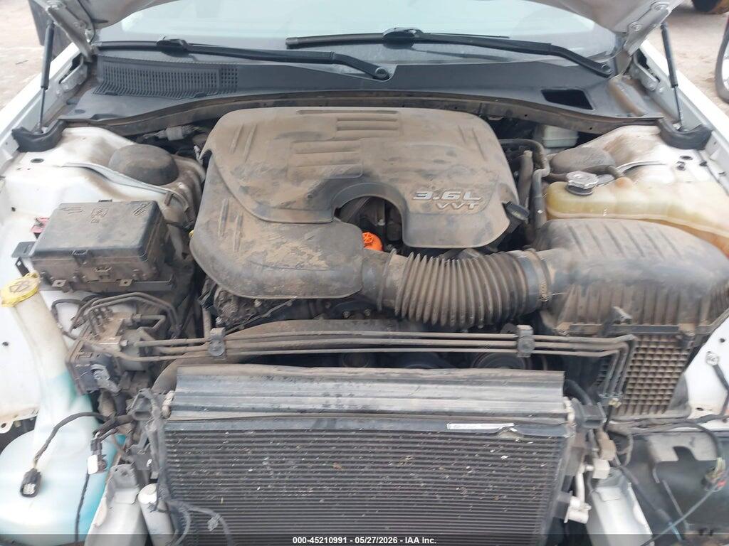 2C3CCAEG7FH792222 2015 CHRYSLER 300C photo no. 10