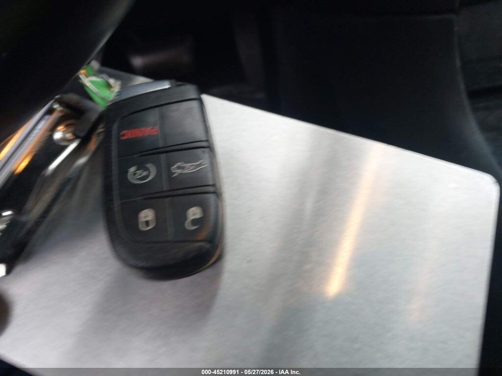 2C3CCAEG7FH792222 2015 CHRYSLER 300C photo no. 11
