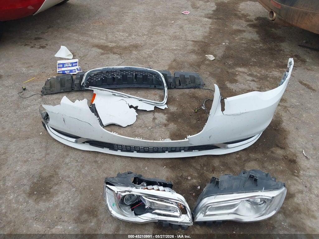 2C3CCAEG7FH792222 2015 CHRYSLER 300C photo no. 12