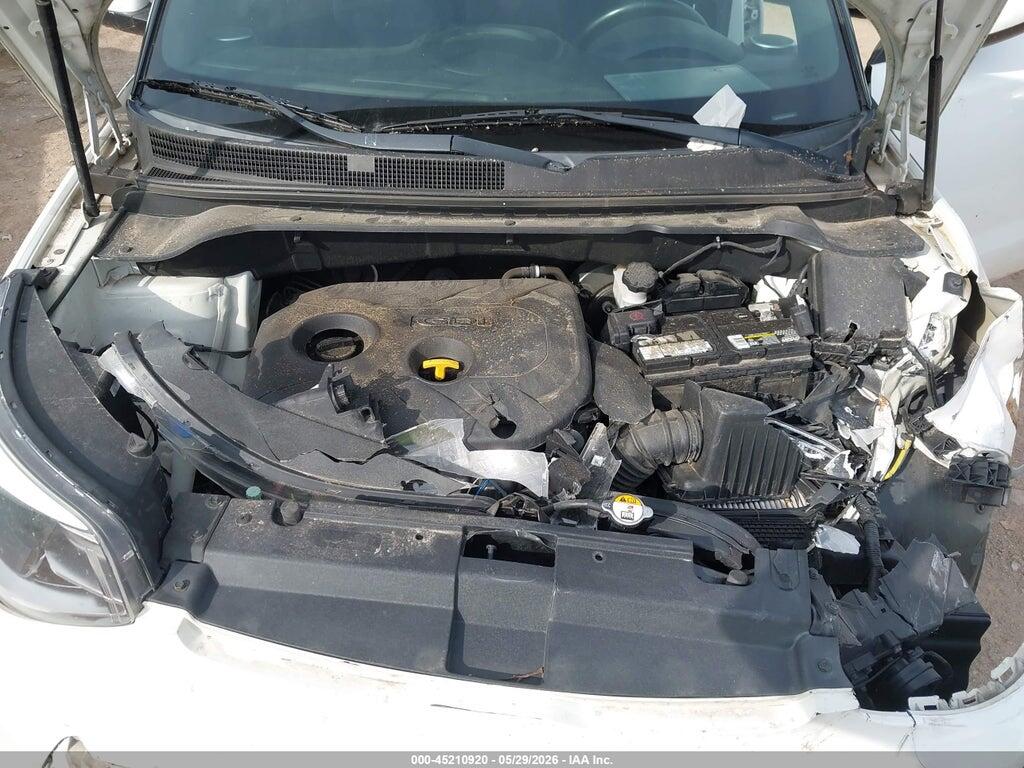 KNDJP3A58G7408954 2016 KIA SOUL photo no. 10