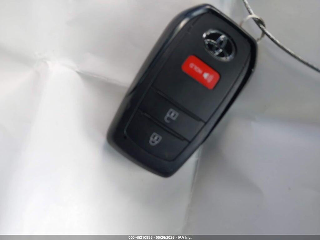 JTDACAAU9T3074653 2026 TOYOTA PRIUS photo no. 11