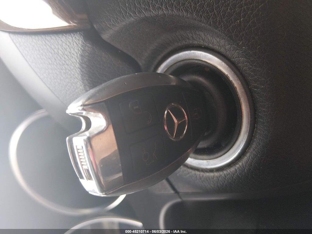 WDDGF8BB3CR207207 2012 MERCEDES-BENZ C 300 photo no. 11