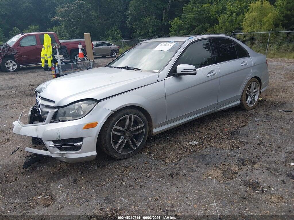 WDDGF8BB3CR207207 2012 MERCEDES-BENZ C 300 photo no. 2