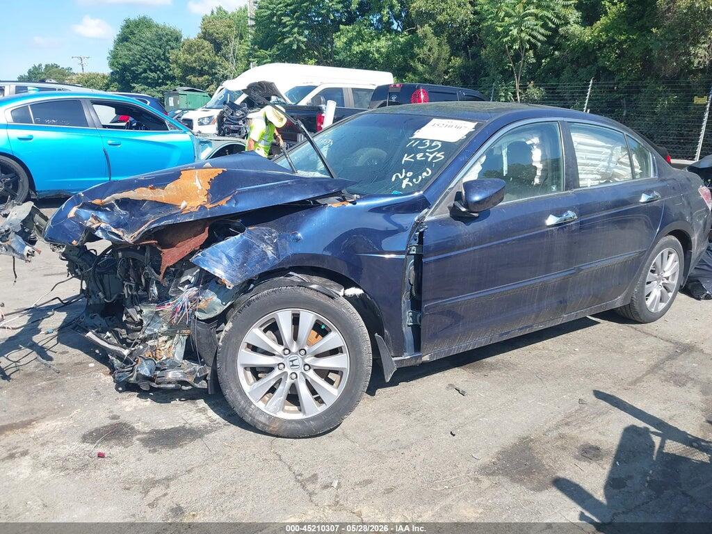 1HGCP3F88BA021135 2011 HONDA ACCORD photo no. 2