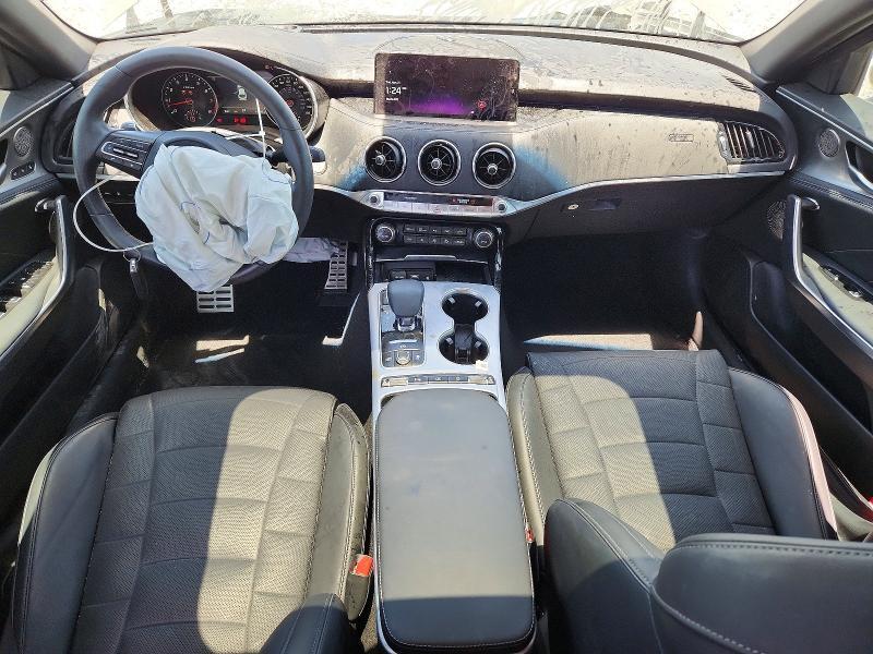 2023 KIA STINGER GT2 — Фото 8 из 13