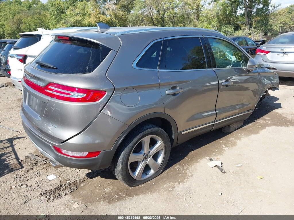 5LMCJ1C90HUL68895 2017 LINCOLN MKC photo no. 4