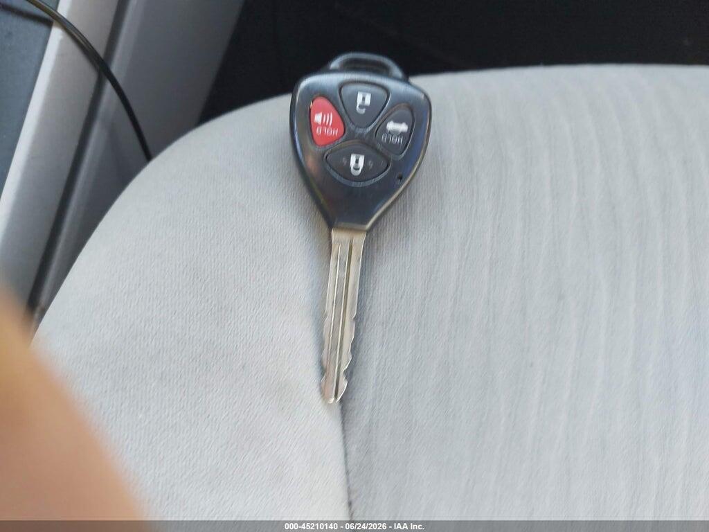 2T1BU4EE4AC291117 2010 TOYOTA COROLLA photo no. 11