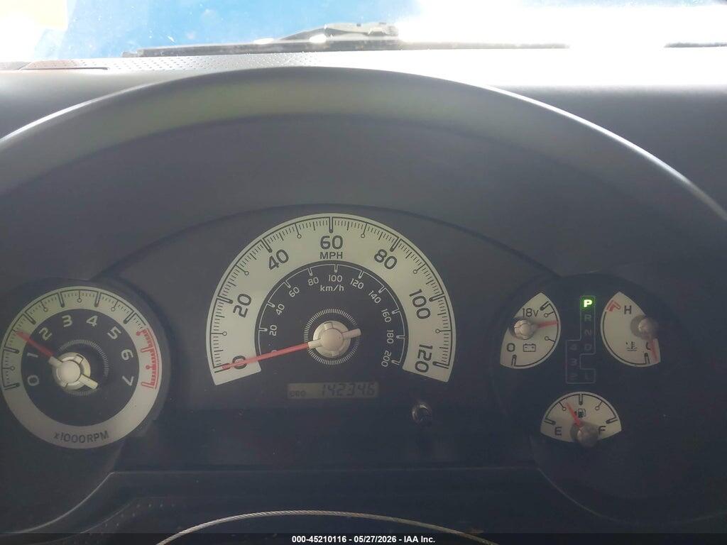 JTEBU11F070001807 2007 TOYOTA FJ CRUISER photo no. 7