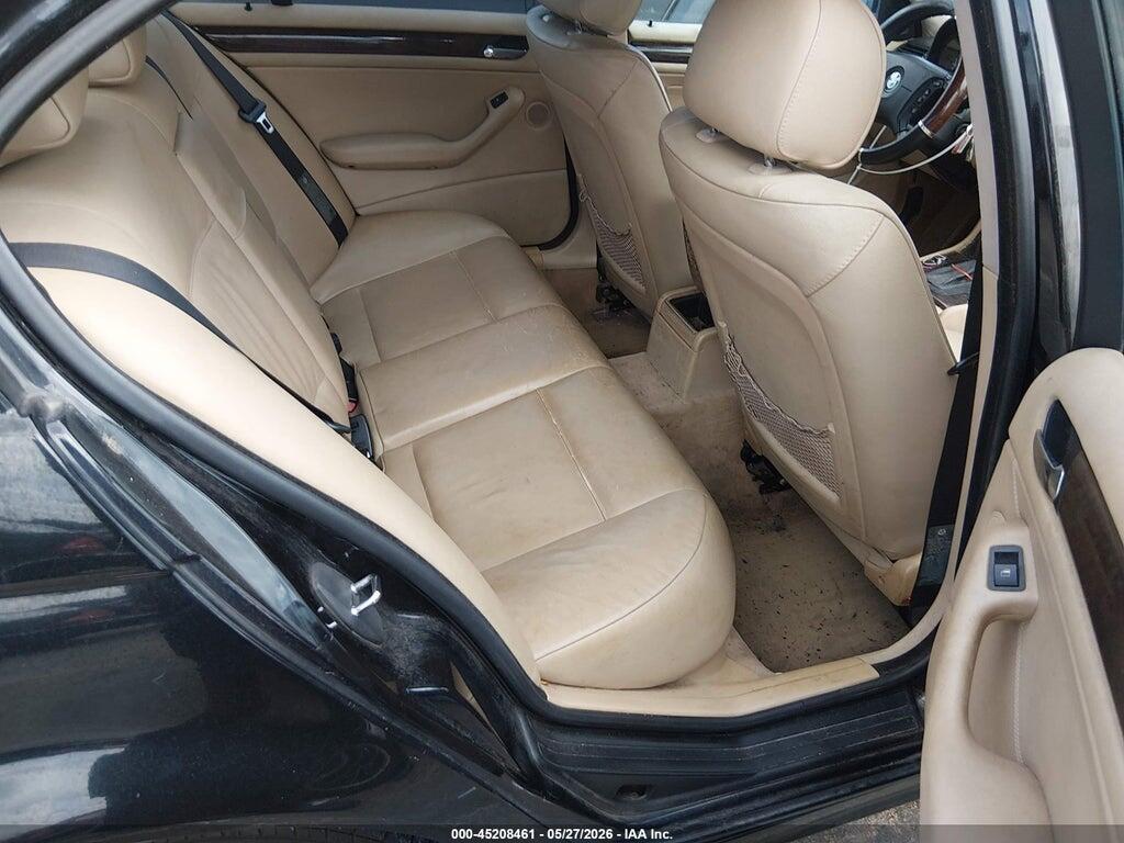 WBAEV33423KL87132 2003 BMW 325I photo no. 8