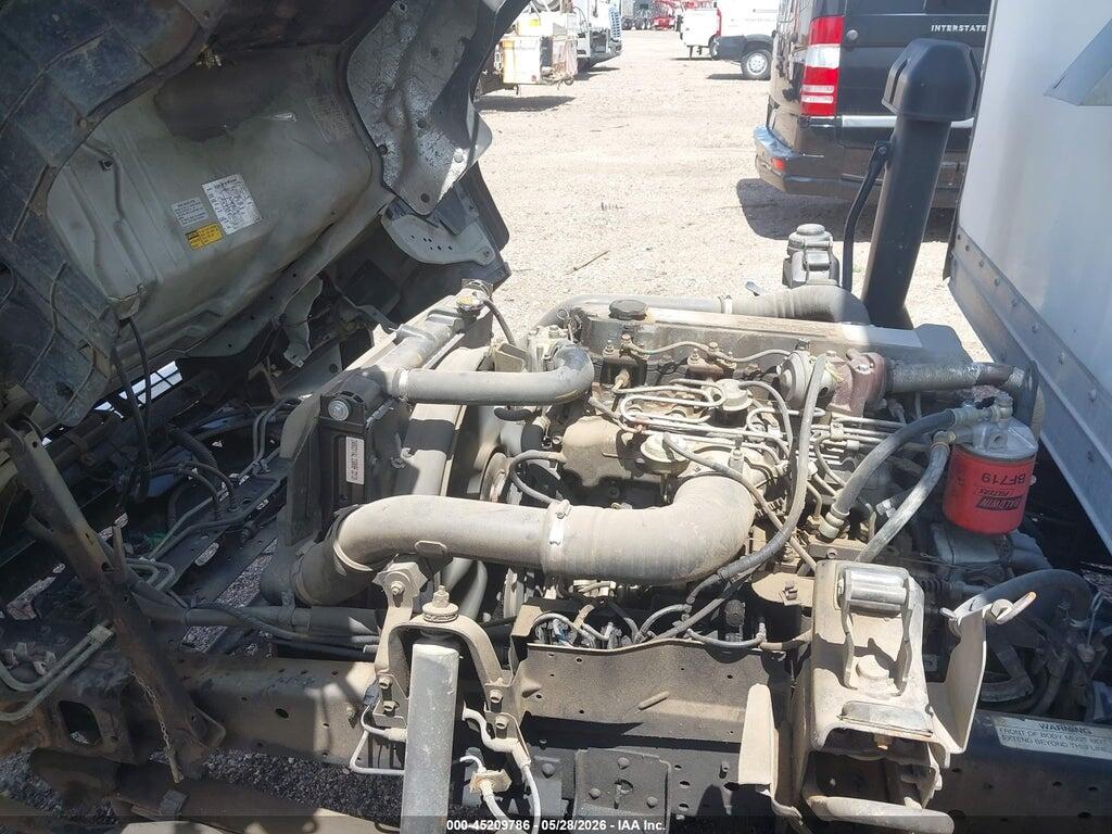 J8DB4B14237011876 2003 GMC W3S042 12000 GVWR DSL REG photo no. 9