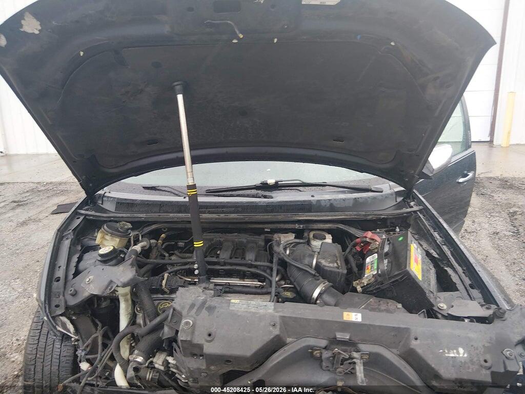1FMDK06W88GA25475 2008 FORD TAURUS X photo no. 10