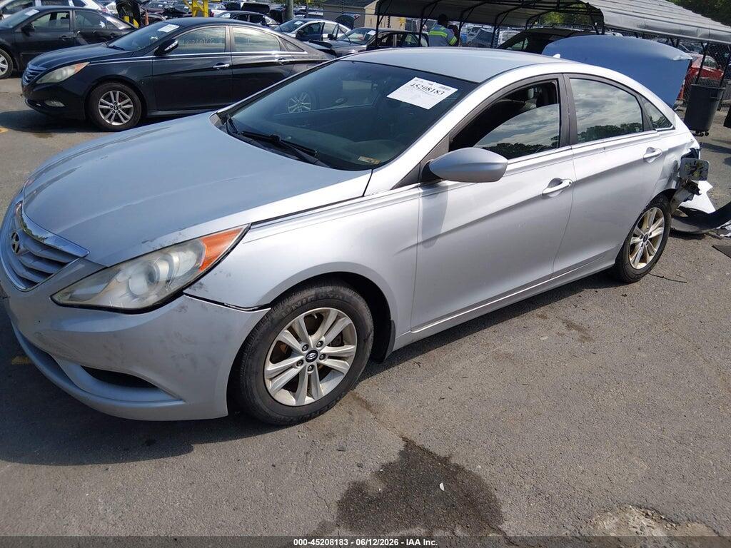 5NPEB4AC1BH186895 2011 HYUNDAI SONATA photo no. 2