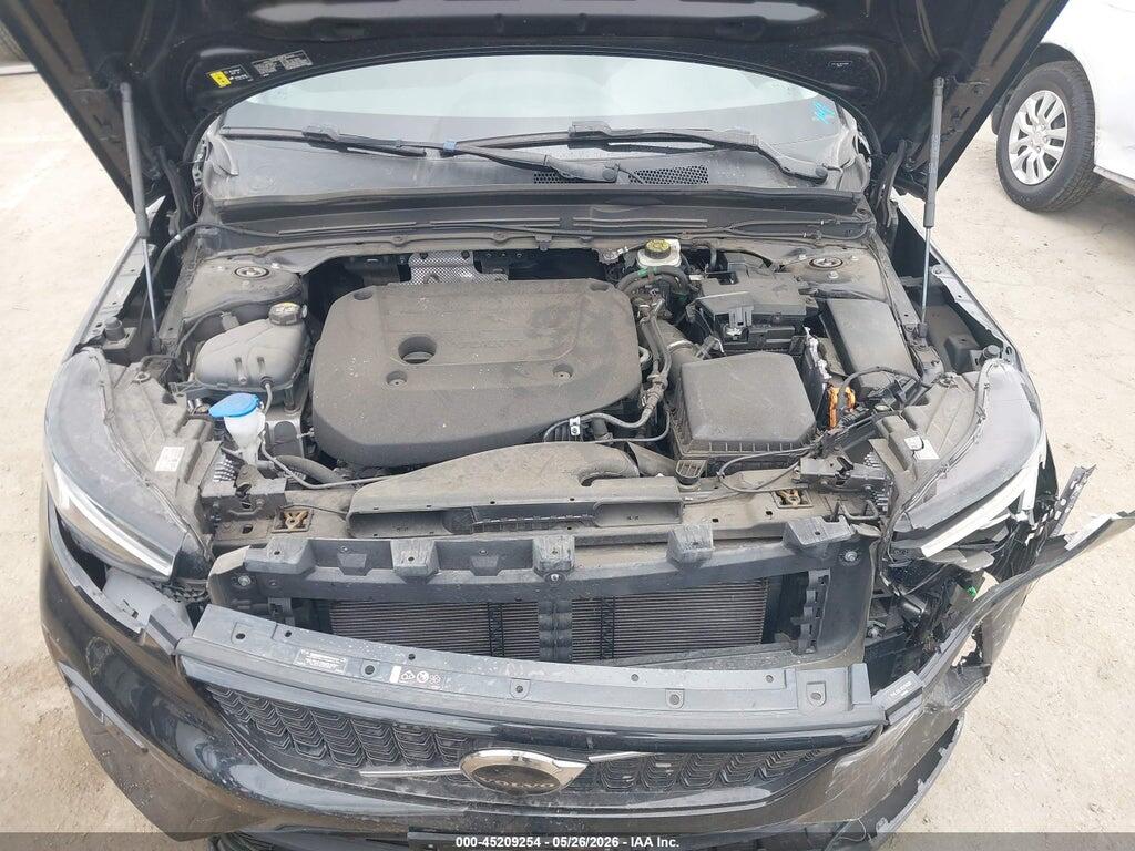 YV4L12ULXR2240066 2024 VOLVO XC40 photo no. 10