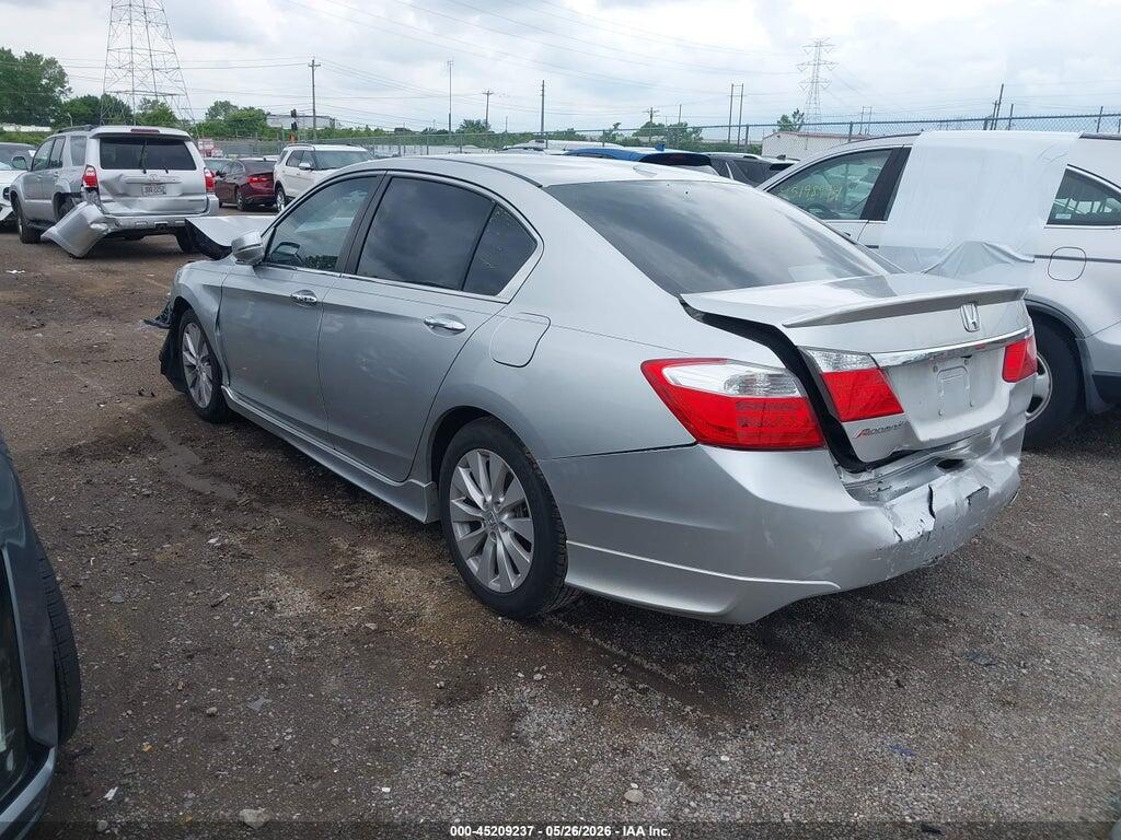 1HGCR2F81DA038818 2013 HONDA ACCORD photo no. 3