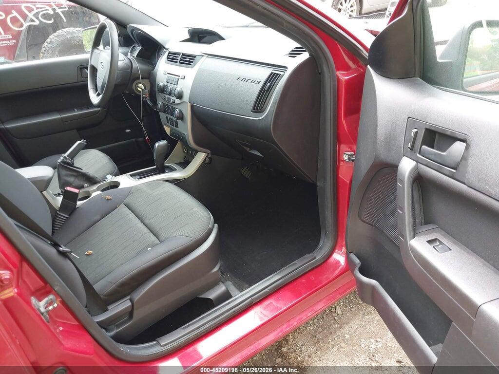 1FAHP3FN4BW122014 2011 FORD FOCUS photo no. 5