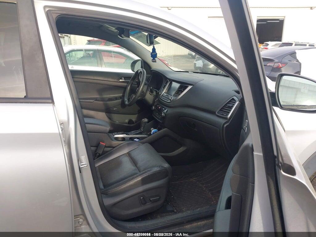 KM8J33A43JU693604 2018 HYUNDAI TUCSON photo no. 5