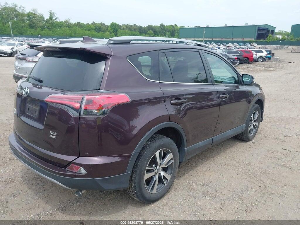 2T3RFREV6JW726828 2018 TOYOTA RAV4 photo no. 4