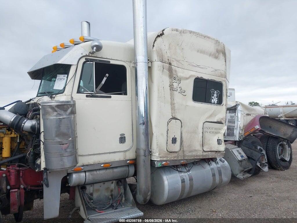 1XP5DB9X04D836006 2004 PETERBILT 379 photo no. 11