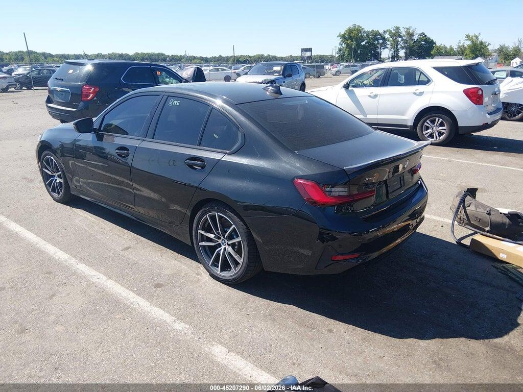 2021 BMW 330I XDRIVE — Фото 3 из 16