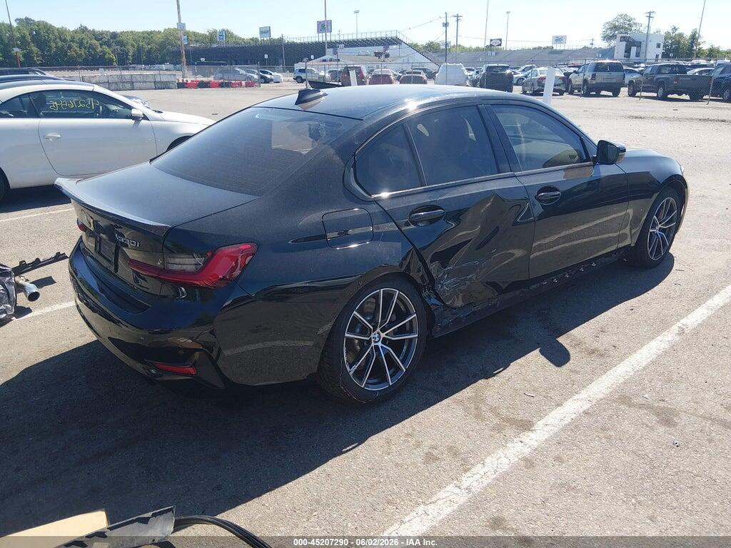 2021 BMW 330I XDRIVE — Фото 4 из 16