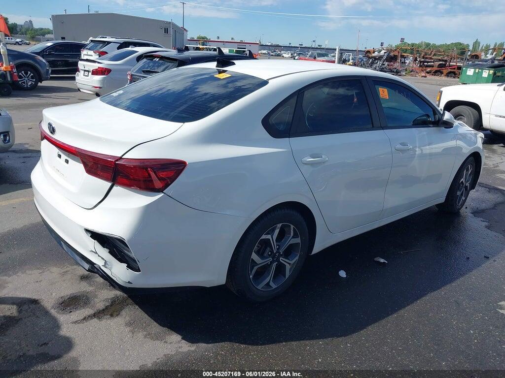 3KPF24AD6ME357953 2021 KIA FORTE photo no. 4