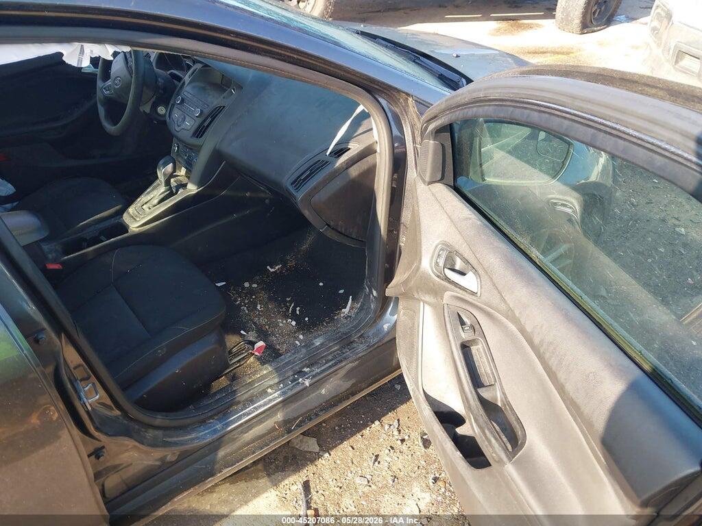 1FADP3F25JL306897 2018 FORD FOCUS photo no. 5