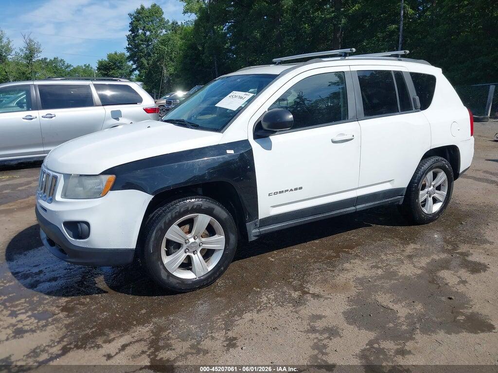 1C4NJDEB7CD638344 2012 JEEP COMPASS photo no. 2