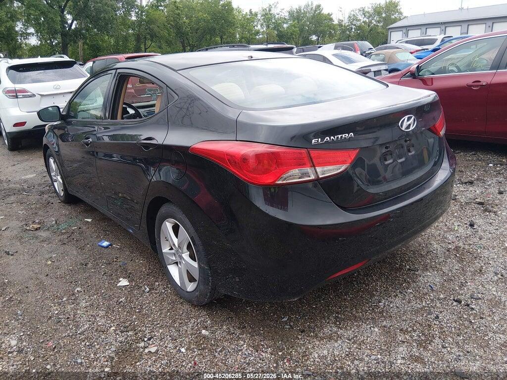 5NPDH4AE3DH270151 2013 HYUNDAI ELANTRA photo no. 3