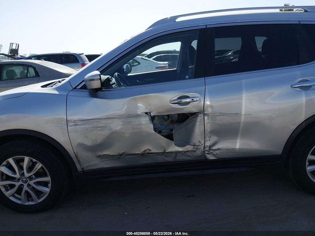 JN8AT2MV8HW277604 2017 NISSAN ROGUE photo no. 6
