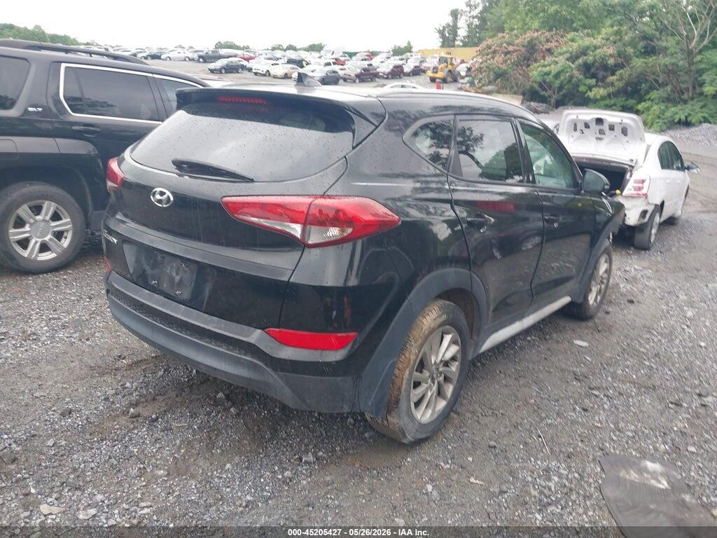 KM8J33A44HU415952 2017 HYUNDAI TUCSON photo no. 4