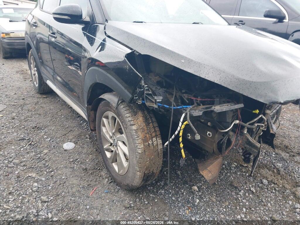 KM8J33A44HU415952 2017 HYUNDAI TUCSON photo no. 6