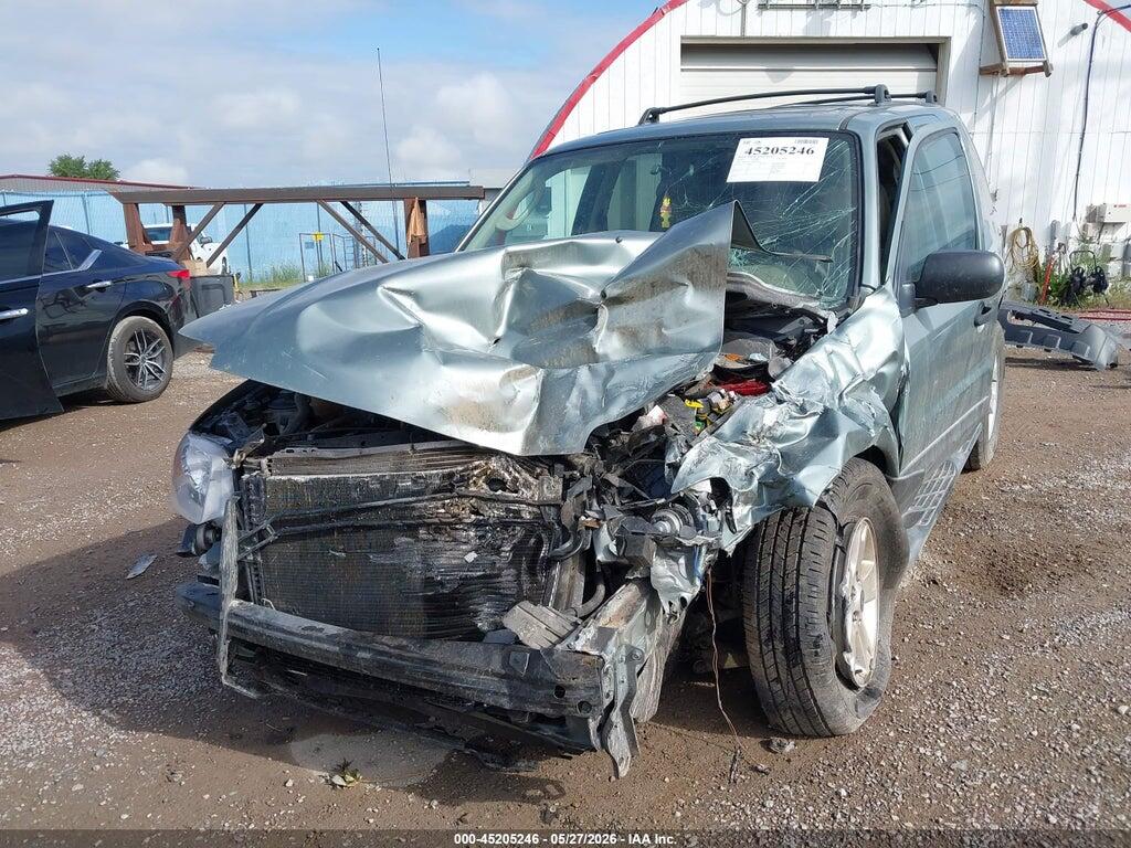 1FMYU03135KD40102 2005 FORD ESCAPE photo no. 6