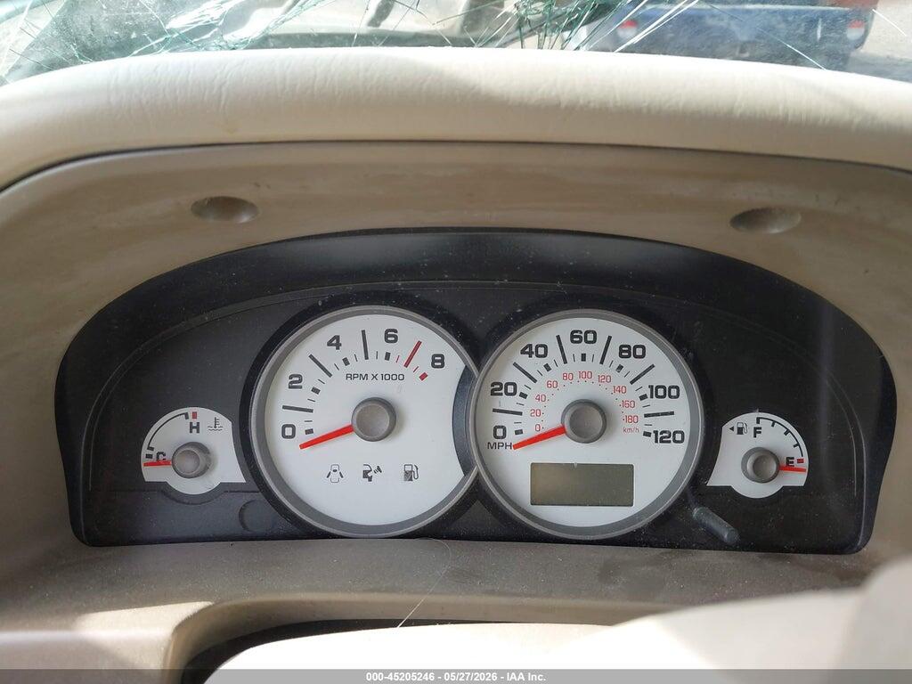1FMYU03135KD40102 2005 FORD ESCAPE photo no. 7
