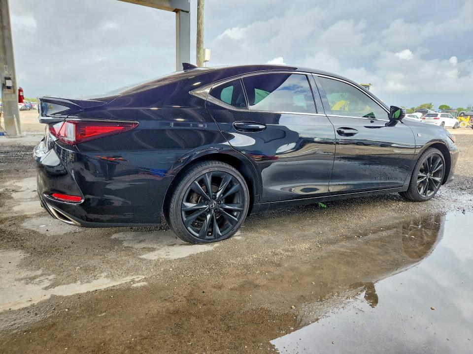 2023 LEXUS ES 350 F SPORT HANDLING — Фото 3 из 12