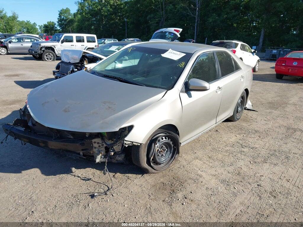 4T4BF1FK2ER354903 2014 TOYOTA CAMRY photo no. 2