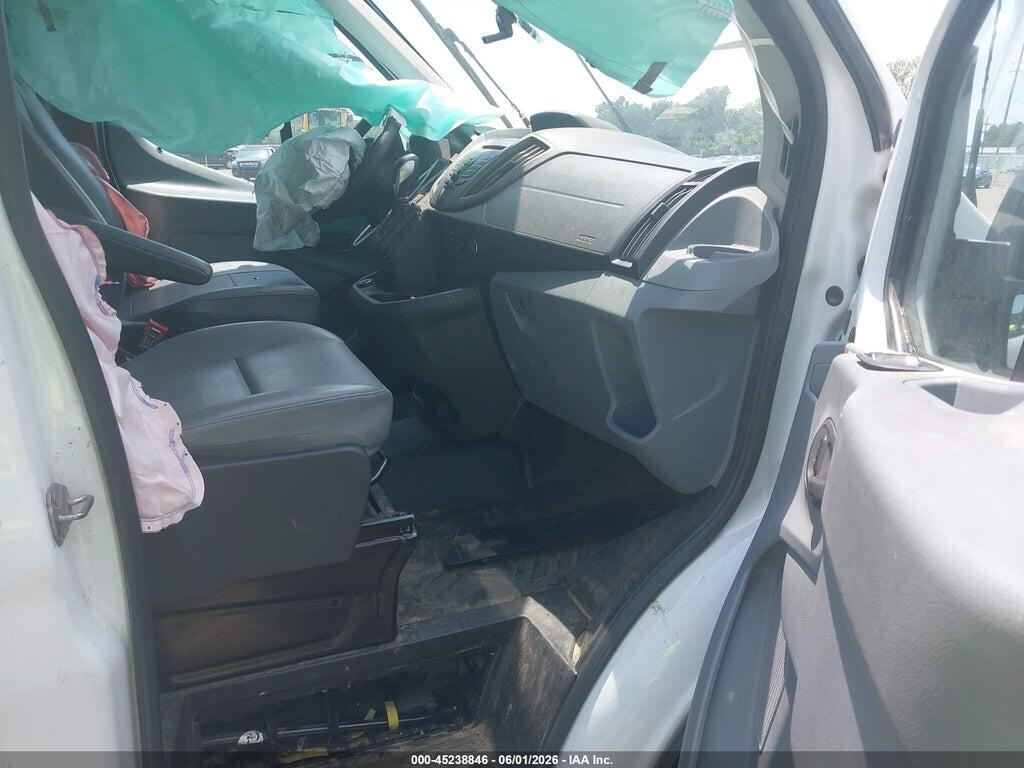 1FTYE2CM4KKB32510 2019 FORD TRANSIT-150 photo no. 5