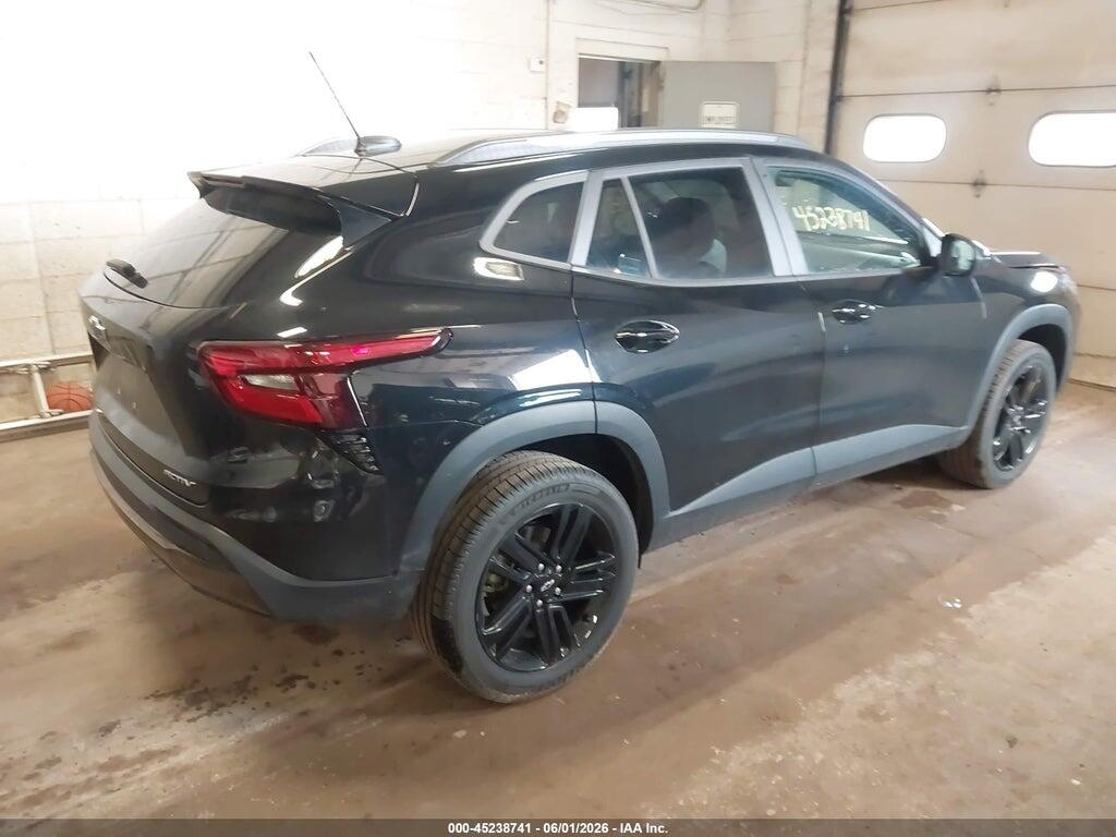 KL77LKE28RC067689 2024 CHEVROLET TRAX photo no. 4