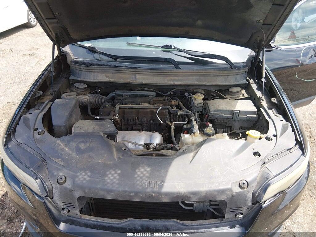 1C4PJLCB1KD149720 2019 JEEP CHEROKEE photo no. 10