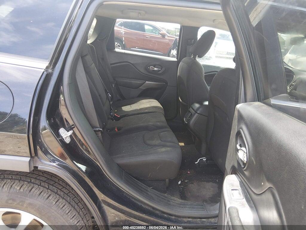 1C4PJLCB1KD149720 2019 JEEP CHEROKEE photo no. 8