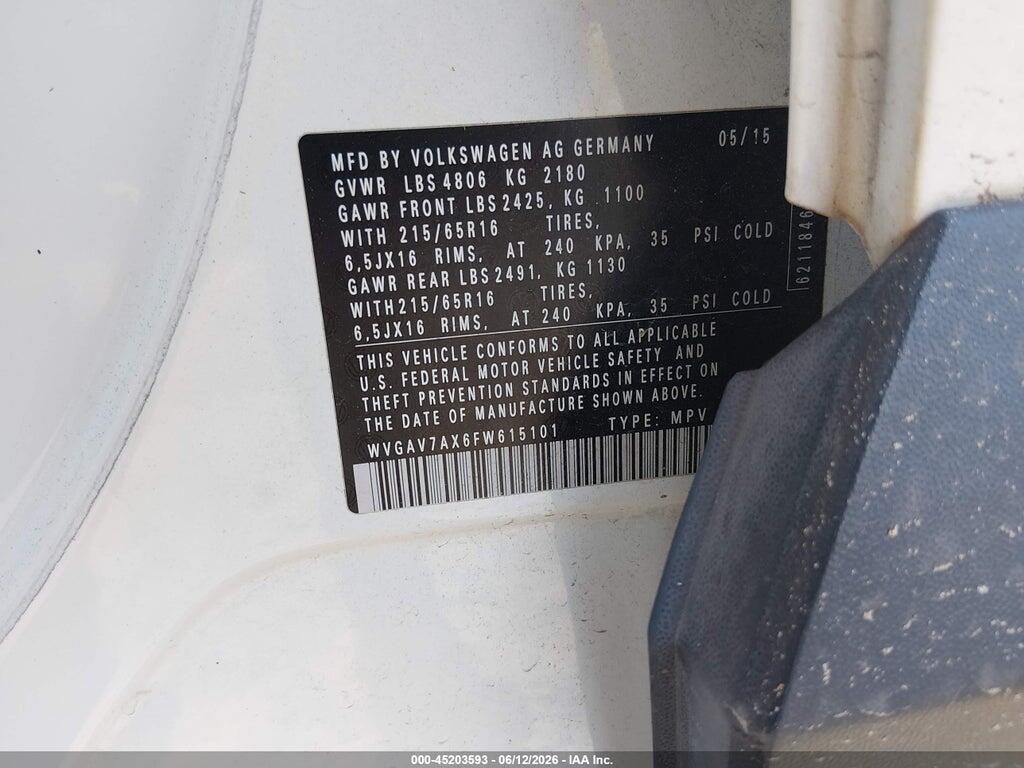 WVGAV7AX6FW615101 2015 VOLKSWAGEN TIGUAN photo no. 9