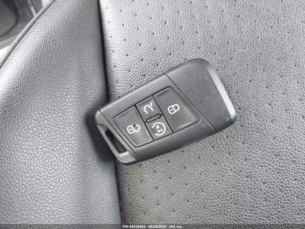 3VVCB7AX2NM133750 2022 VOLKSWAGEN TIGUAN photo no. 11