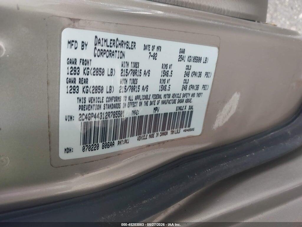2C4GP44312R785501 2002 CHRYSLER TOWN & COUNTRY photo no. 9