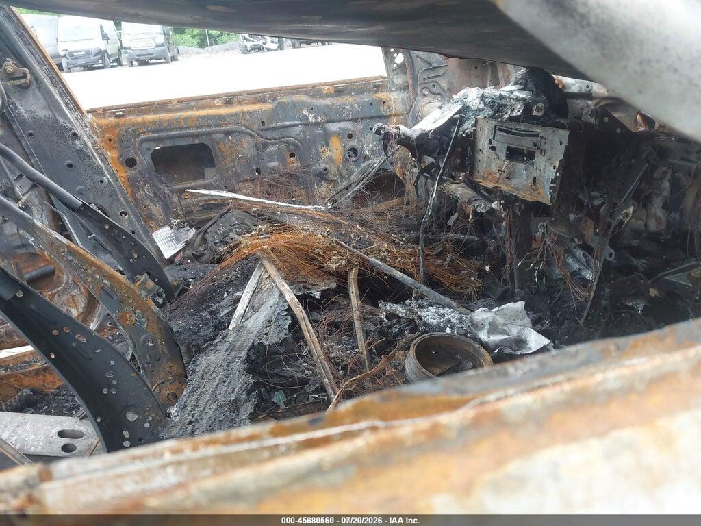 4T4BF1FK6DR303158 2013 TOYOTA CAMRY photo no. 5